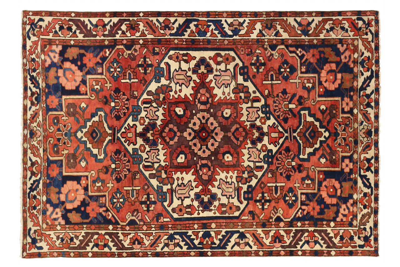 Antique Persian Bakhtiar Traditional Rug 10971