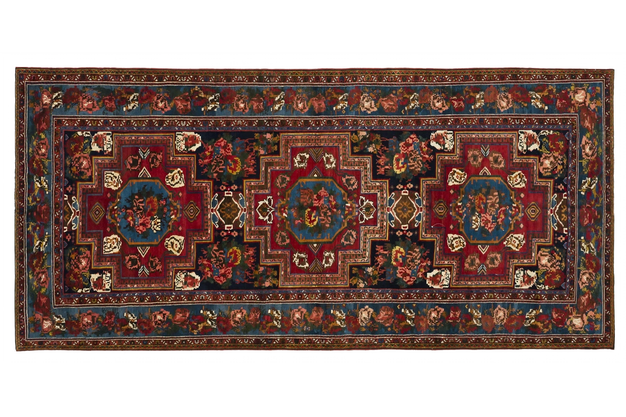 Antique Persian Bakhtiar Traditional Rug 13526