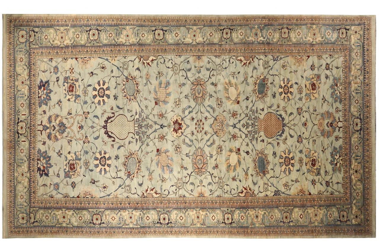 Persian Sultanabad Transitional Rug 13532