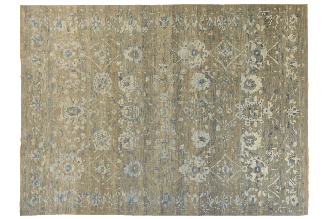 Persian Sultanabad Transitional Rug 68151