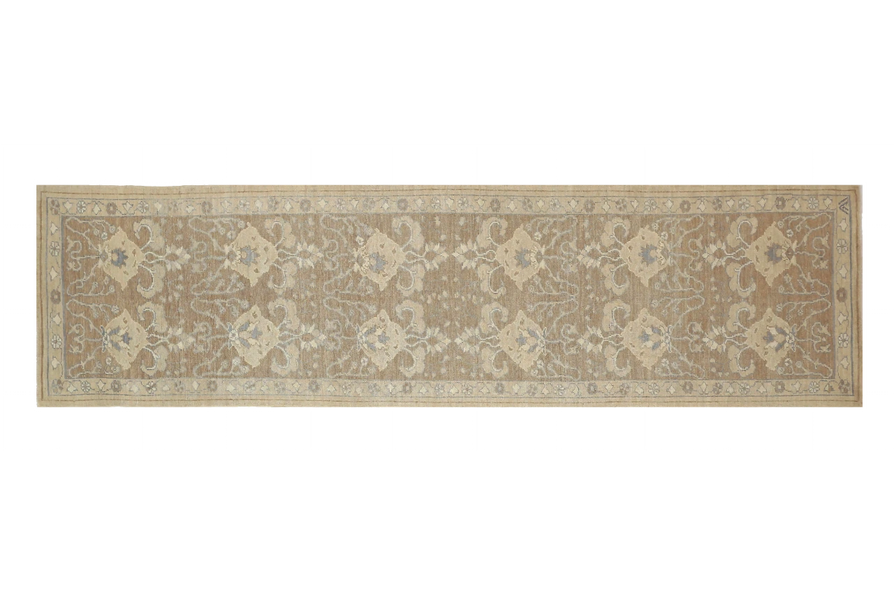 Persian Oushak Transitional Rug 68619