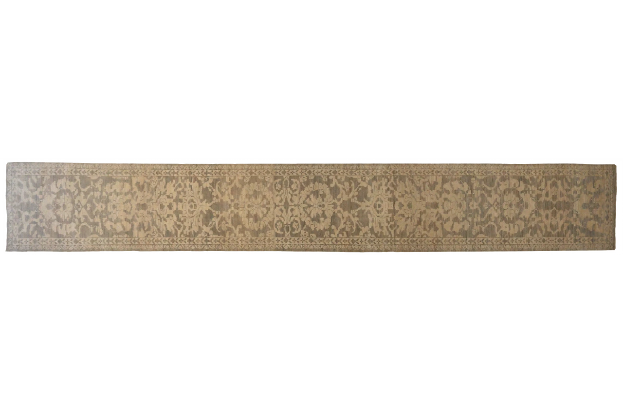 Persian Sultanabad Transitional Rug 69325