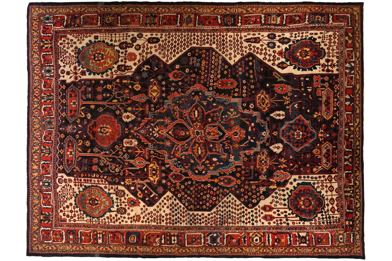 Antique Persian Traditional Rug 69356