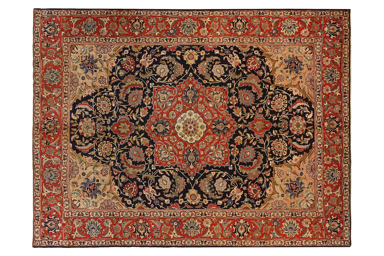 Antique Persian Traditional Rug 69510