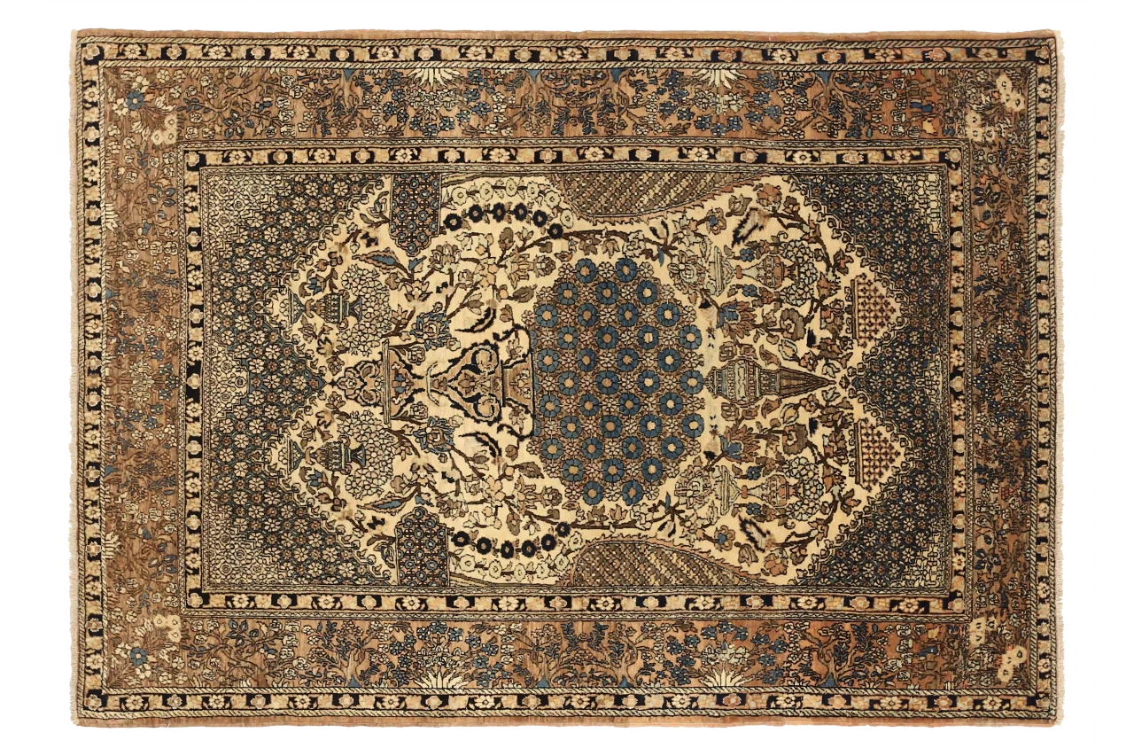 Antique Persian Isfahan Traditional Rug 71923