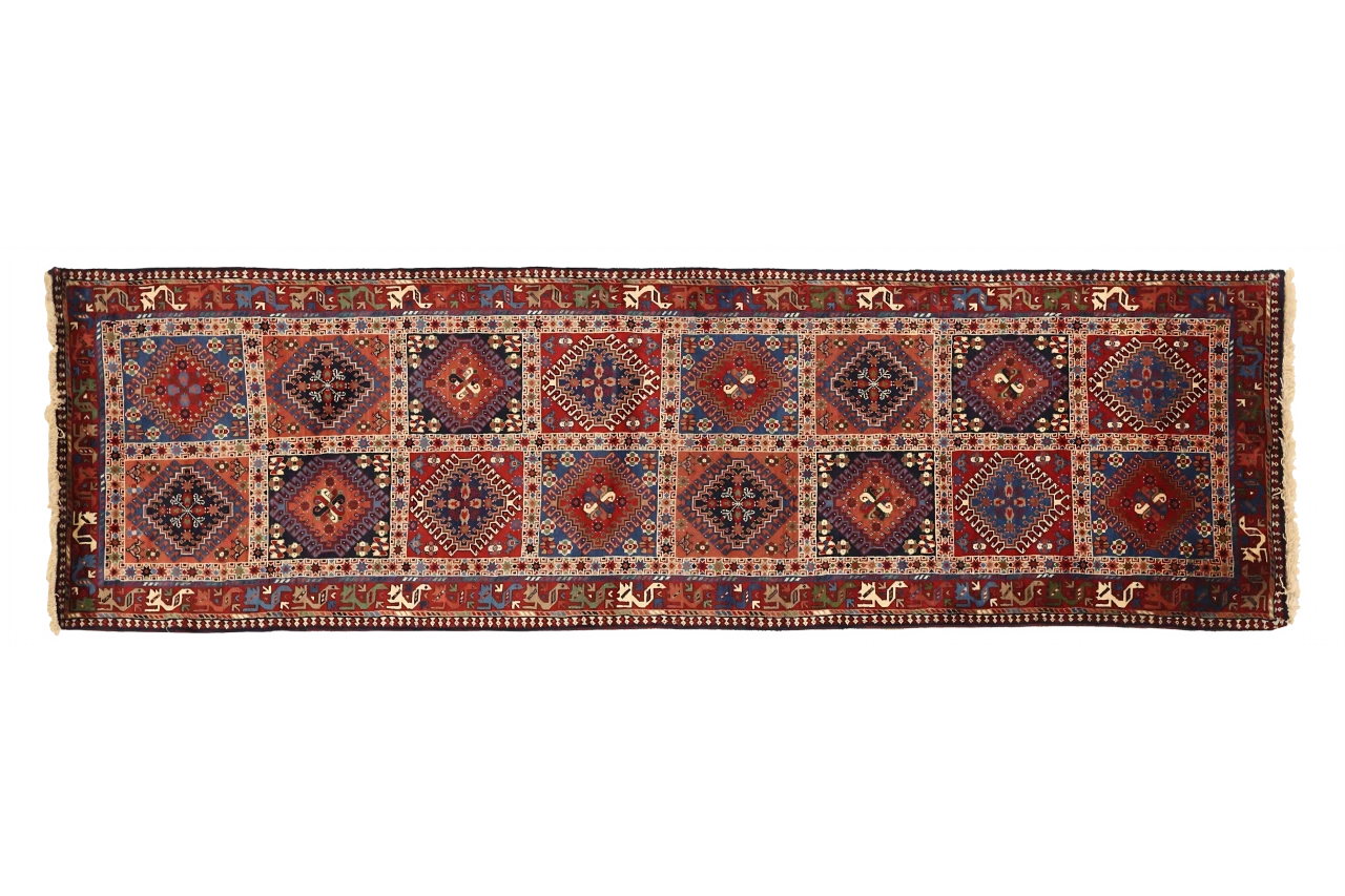 Antique Persian Shiraz Traditional Rug 73076
