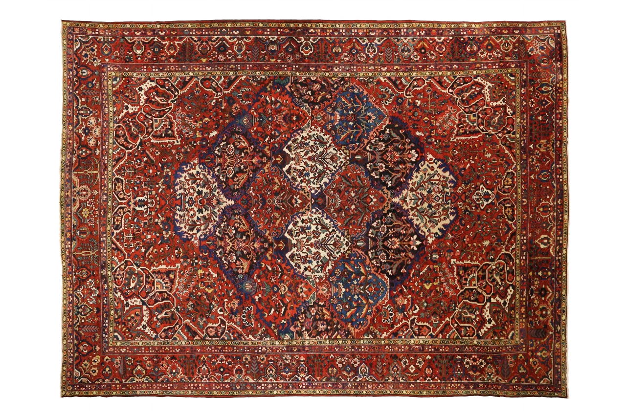 Antique Persian Bakhtiar Traditional Rug 73121