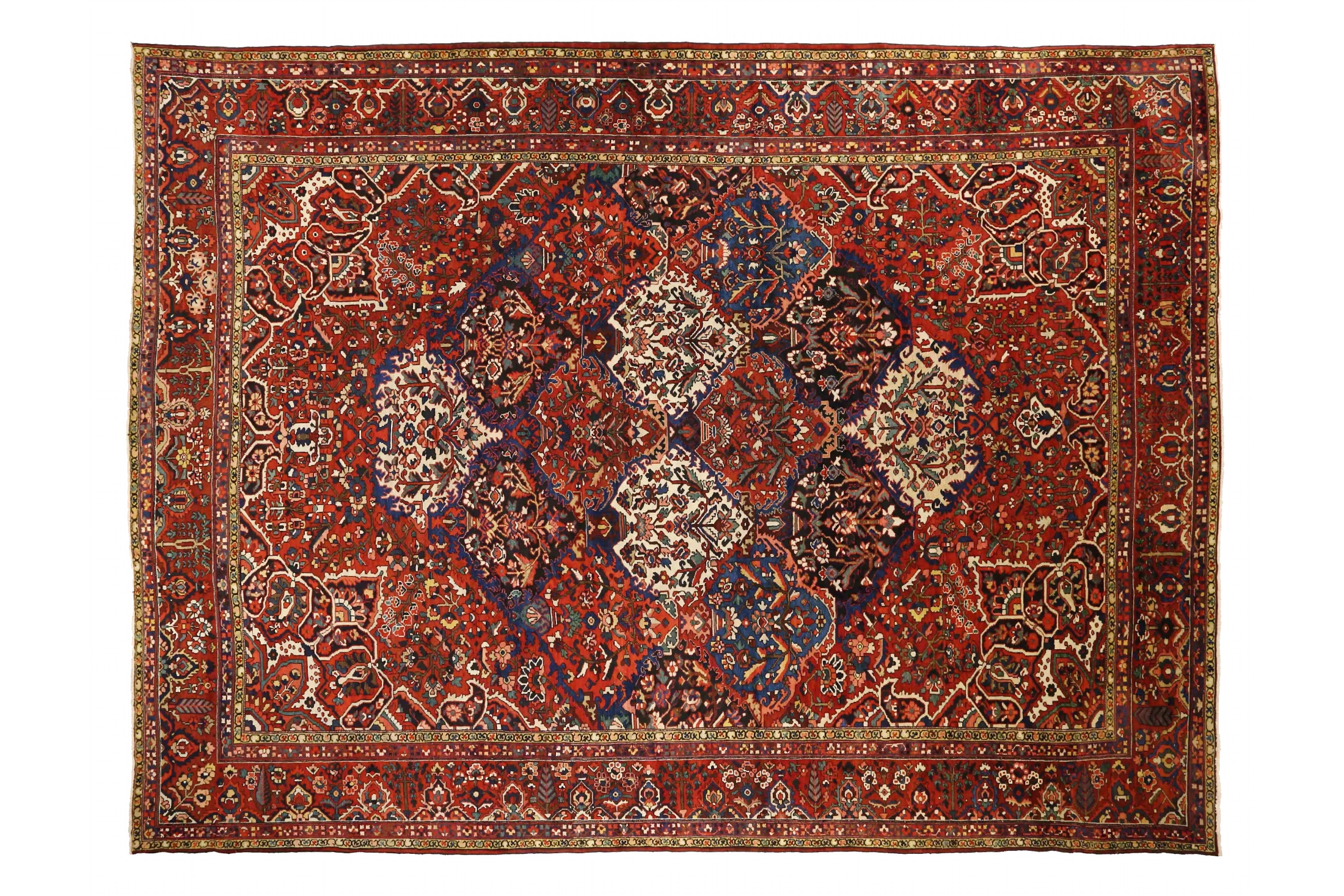 Antique Persian Bakhtiar Traditional Rug 73121