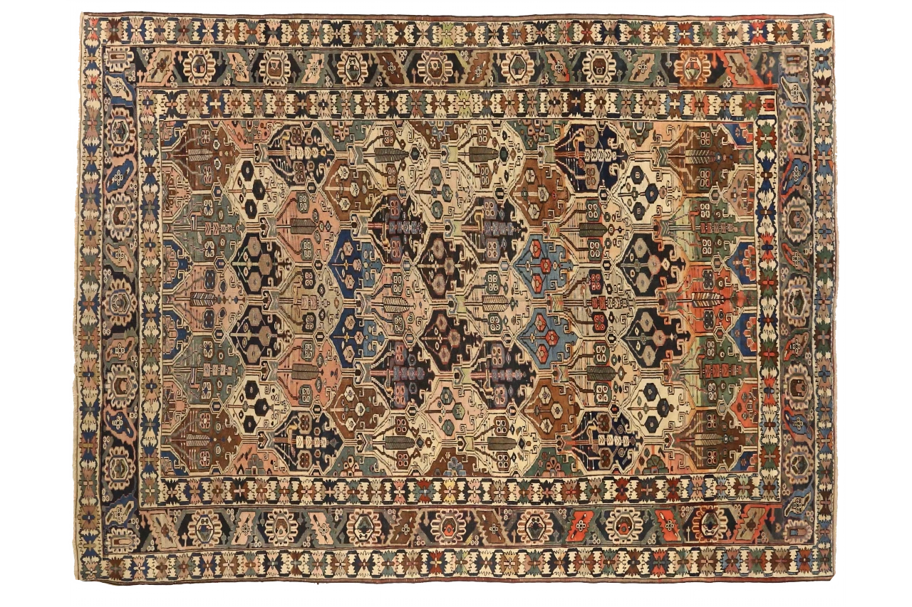 Antique Persian Bakhtiar Traditional Rug 75367