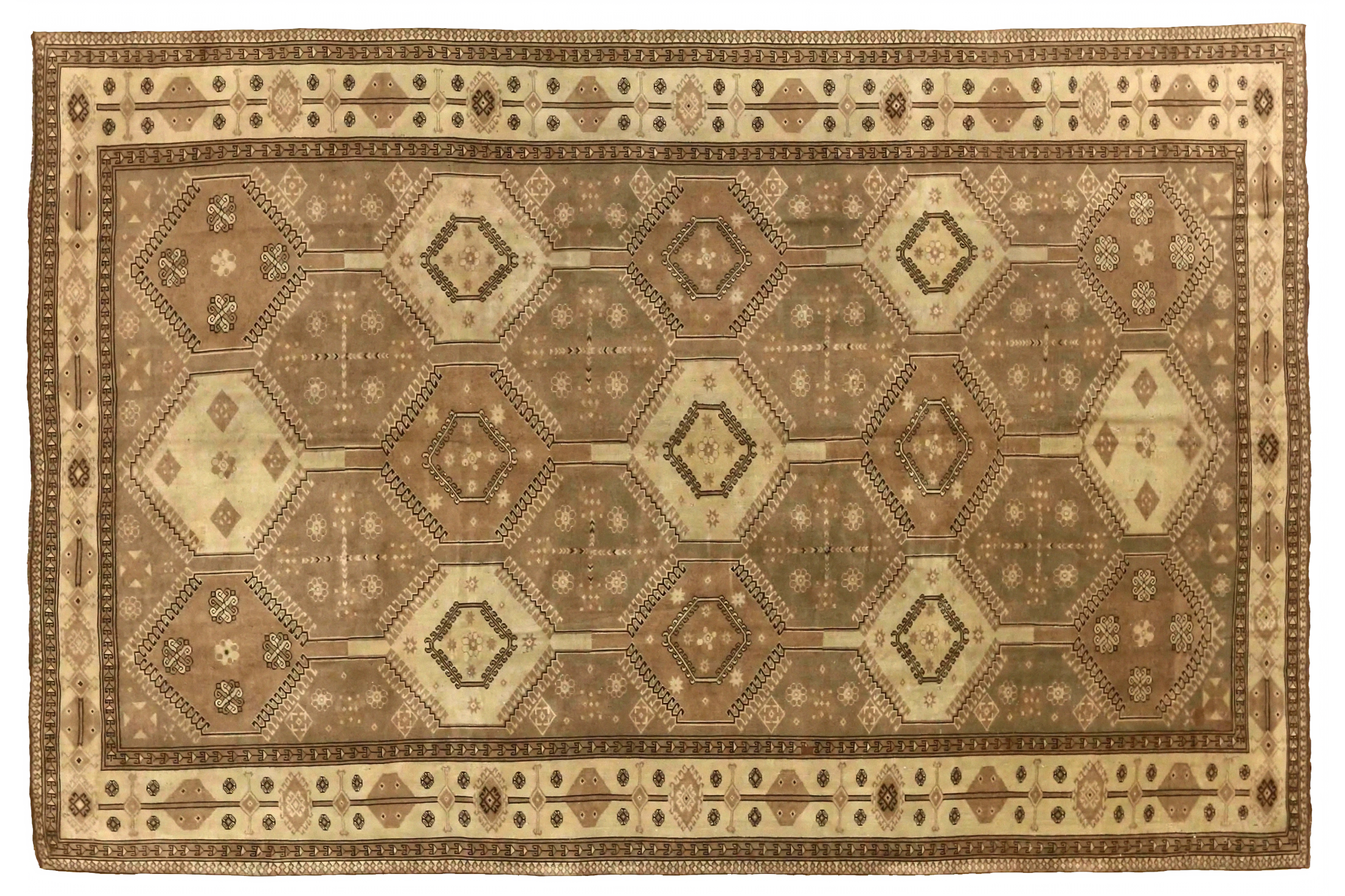 Antique Persian Shiraz Traditional Rug 75575
