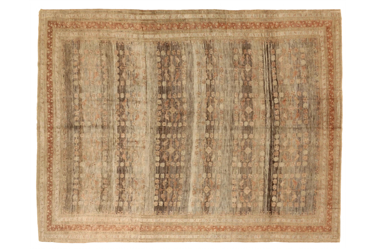 Antique Persian Shiraz Transitional Rug 75597