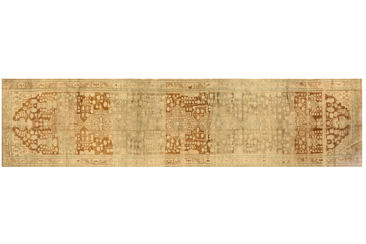 Antique Persian Hamadan Transitional Rug 75608