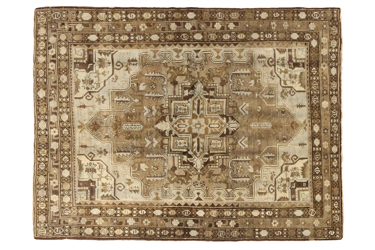Antique Persian Heriz Traditional Rug 75697