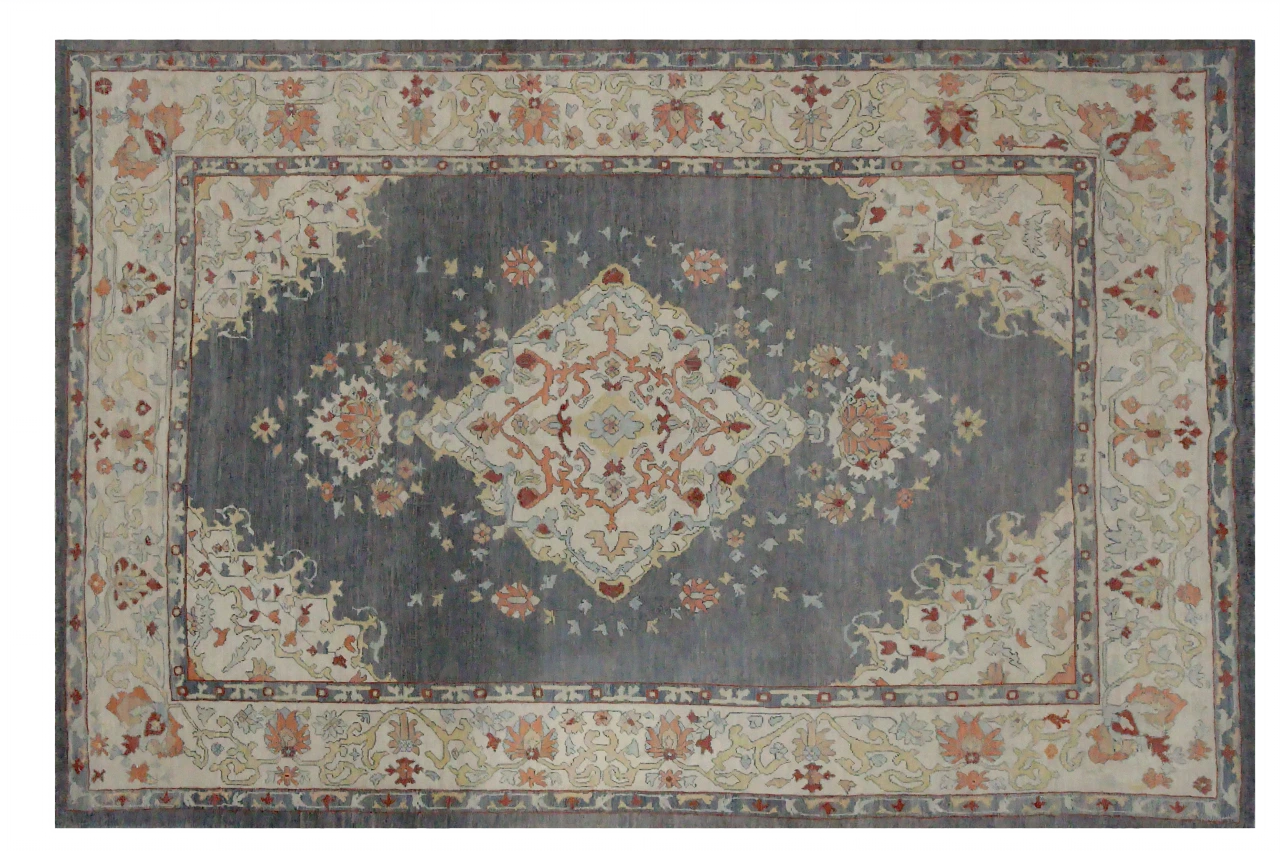 Persian Oushak Traditional Rug 89038