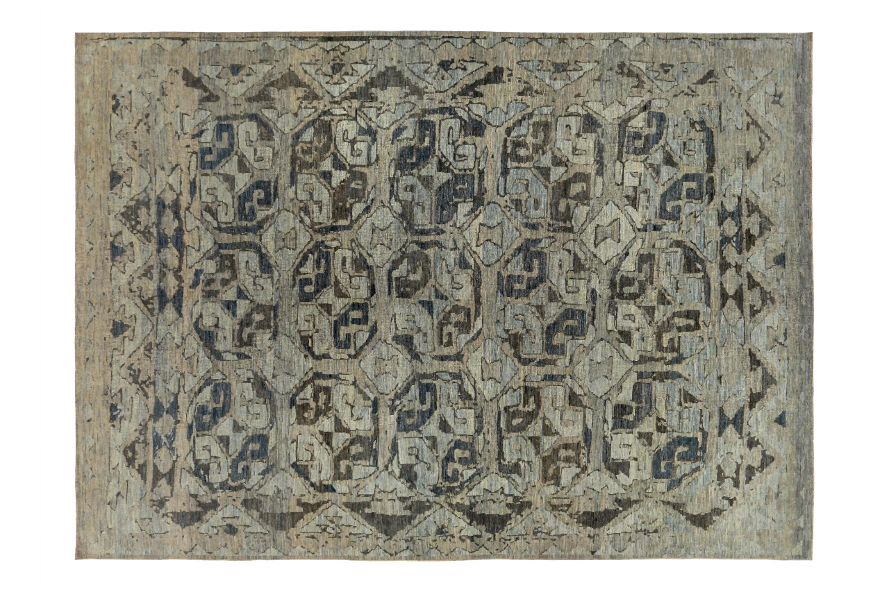 Persian Sultanabad Transitional Rug 89513