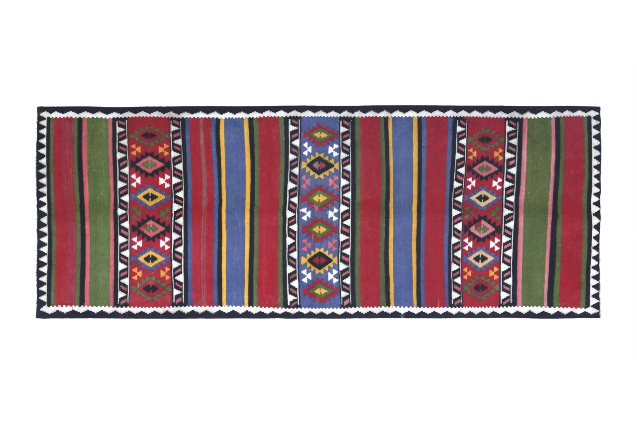 Antique Persian Traditional Rug 89529