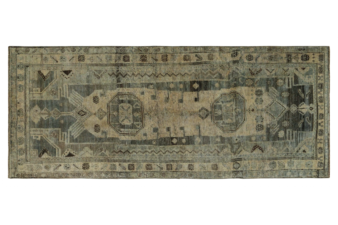 Antique Persian Bijar Transitional Rug 89639