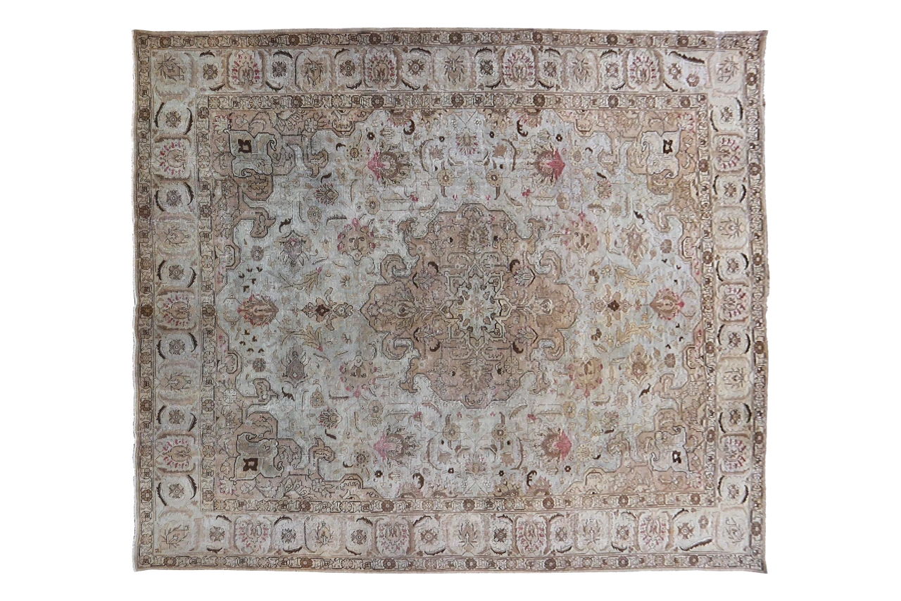 Antique Persian Tabriz Traditional Rug 89701