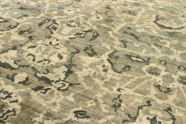 Persian Sultanabad Transitional Rug 67764