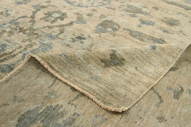 Persian Sultanabad Transitional Rug 67770