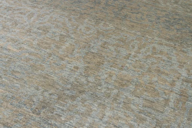 Persian Sultanabad Transitional Rug 67913