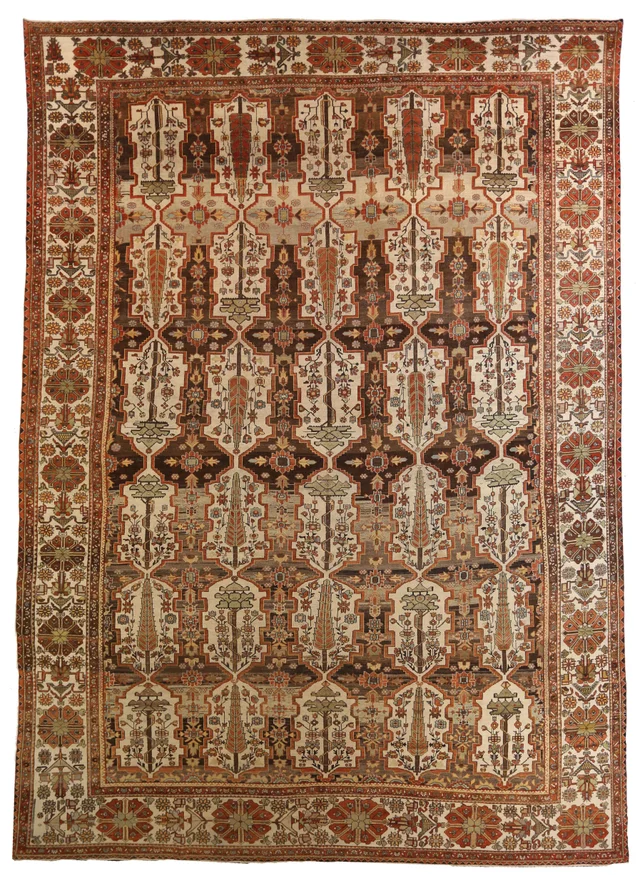 Antique Persian Bakhtiar Traditional Rug 67920