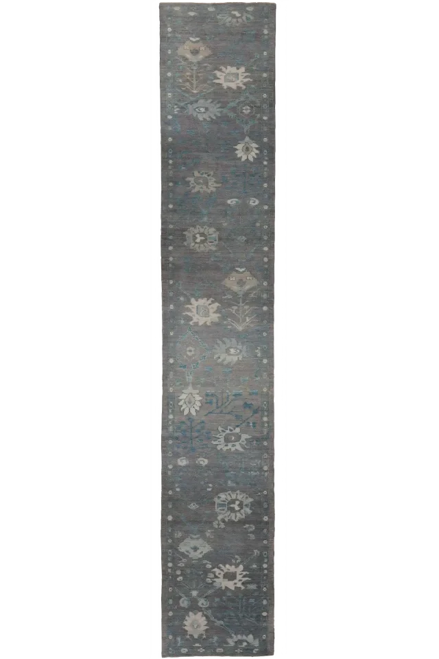 Persian Oushak Transitional Rug 68875