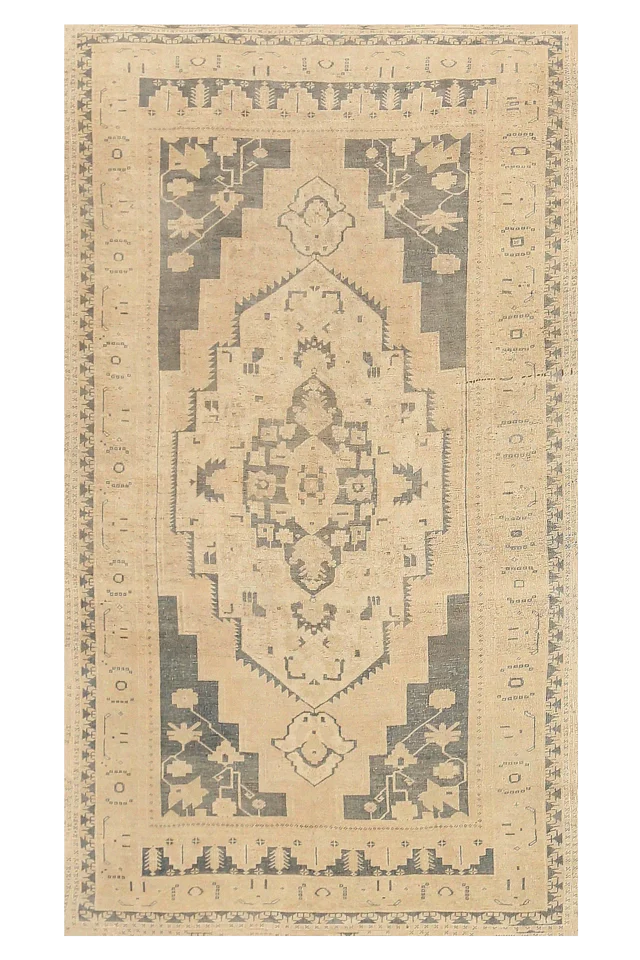 Antique Turkey Traditional Rug 92494