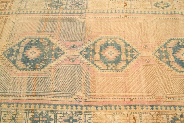Antique Turkey Traditional Rug 92690