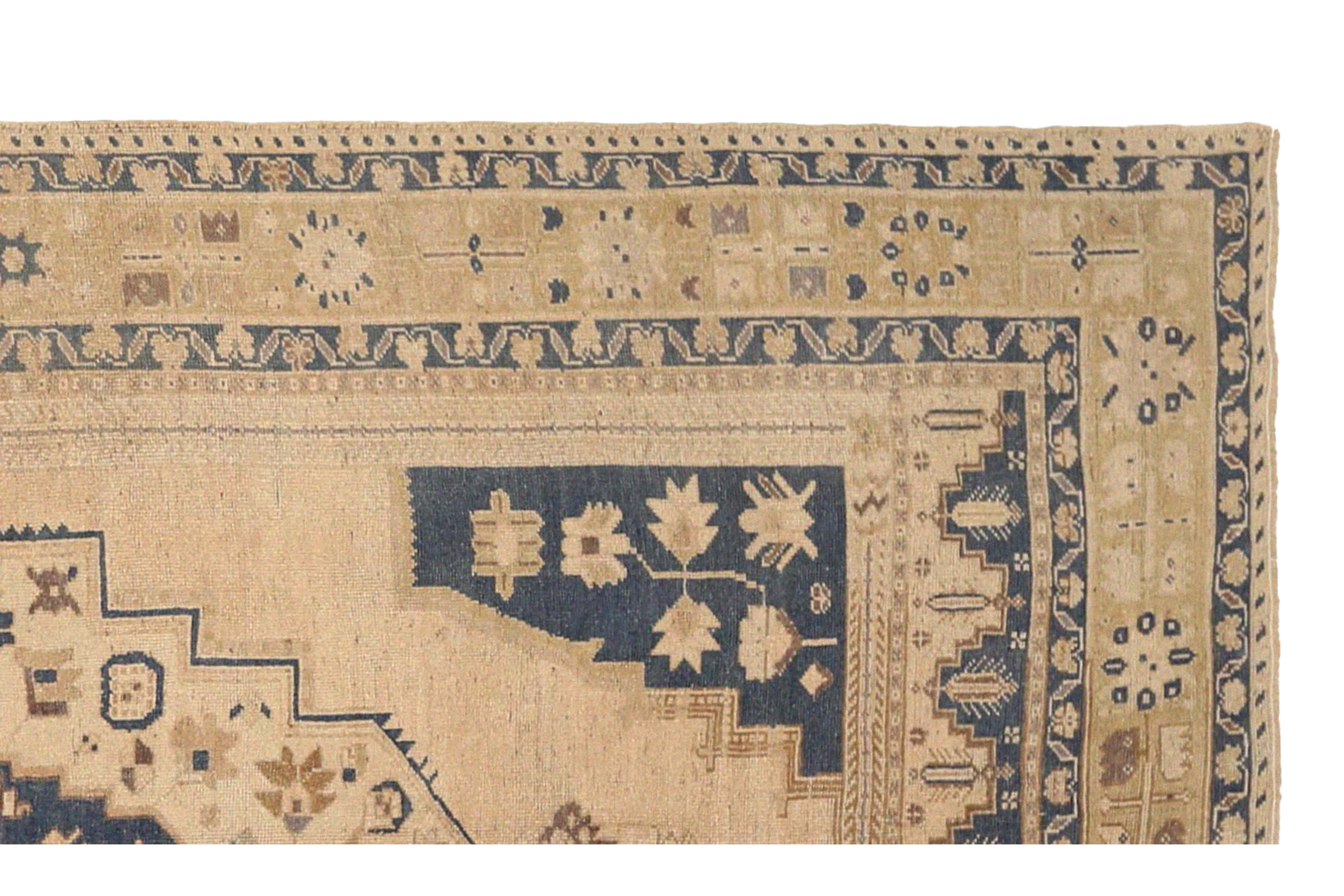 Thumbnail 6 for Vintage Turkey Traditional Rug 92729