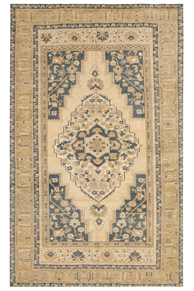 Antique Turkey Traditional Rug 92951