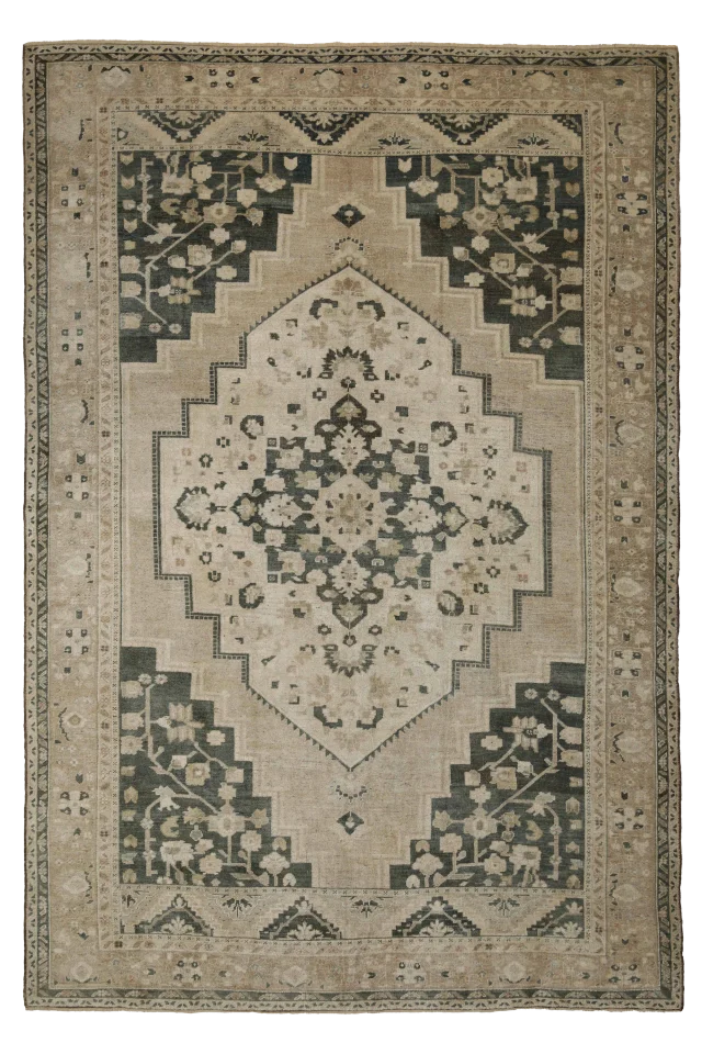 Antique Turkey Traditional Rug 93088