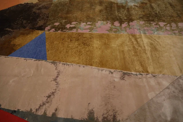 India Modern / Contemporary Rug 93578