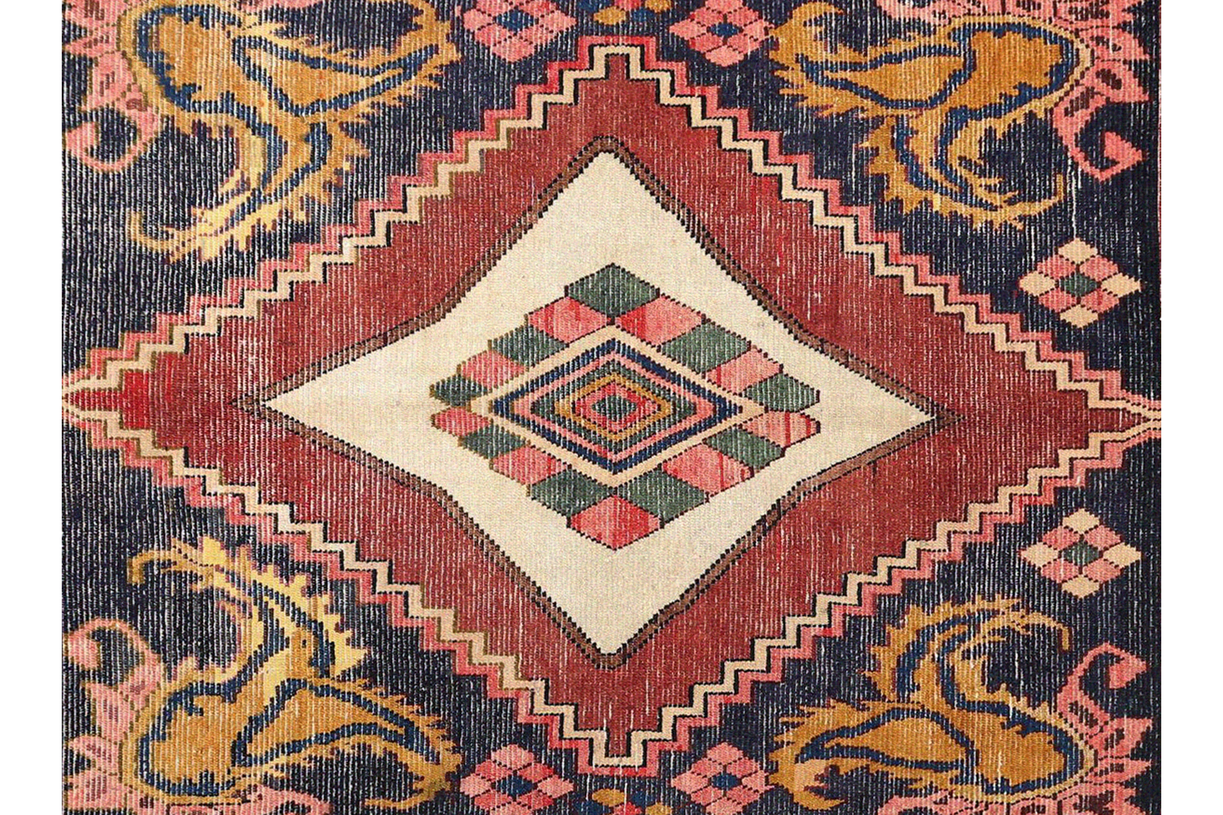 Thumbnail 3 for Persian Bakhtiar Traditional Rug 97132